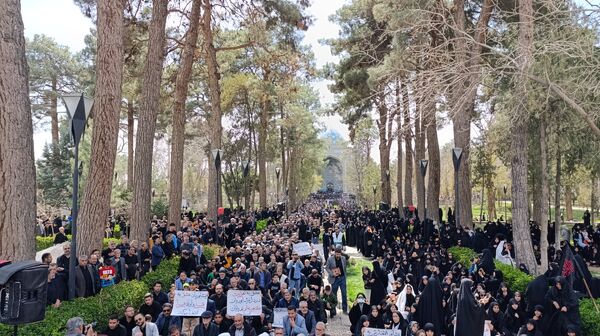 اجتماع و عزاداری روز شهادت امیرالمومنین علی (ع) و محکومیت هنجارشکنی عناصر غربزده 