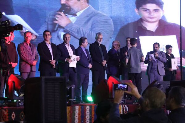 درخشش معلمان و دانش‌آموزان ورامینی در شب ششم جشنواره اقوام ایرانی