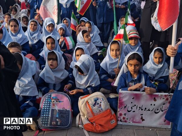 میناب 168، رمز مقدسی برای دختران ایران زمین