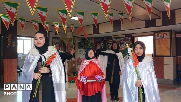 اول مهر؛ بازگشت پس از نه ماه، میان جای خالی‌ها و داغی ماندگار