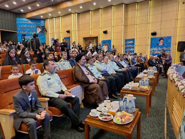 تقدیر از منتخبین مسابقات کشوری قرآن  نیروی انتظامی 
