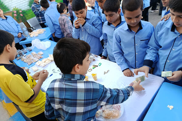 مهر را در جشن عاطفه‌ها غرق مهربانی کردند