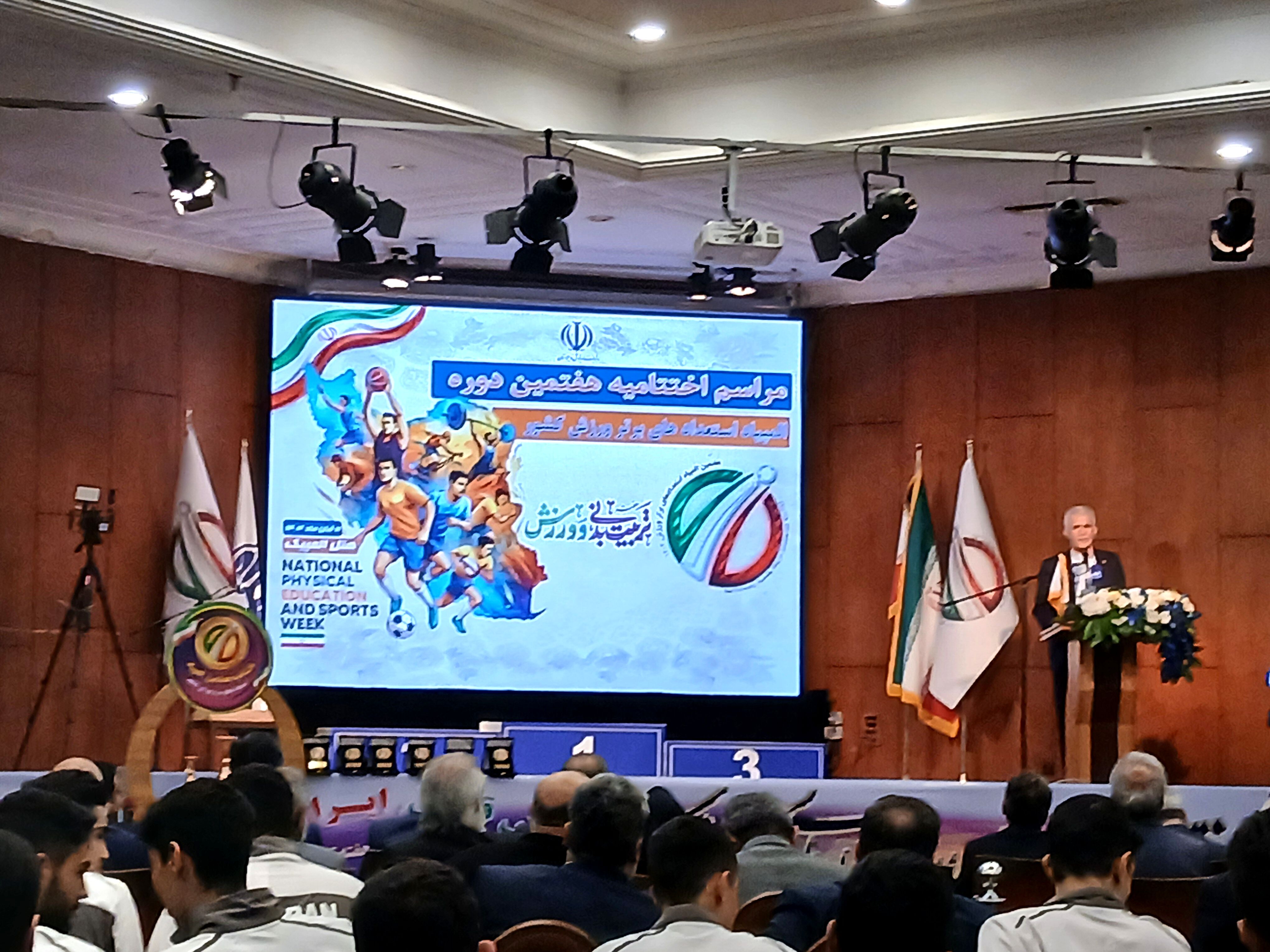 مدال‌آوران شنای ایران در بازی‌های آسیایی جوانان از المپیاد استعدادهای برتر کشف شدند/ کسب ۵۱ درصد مدال‌های بازی‌های آسیایی بحرین توسط دختران