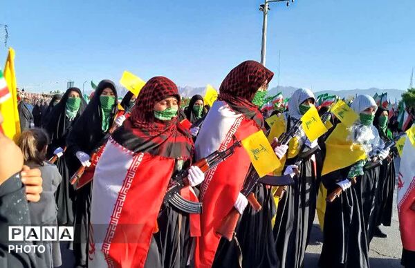 از تجمع بانوان جان فدای یزدی تا پیروزی ایران اسلامی