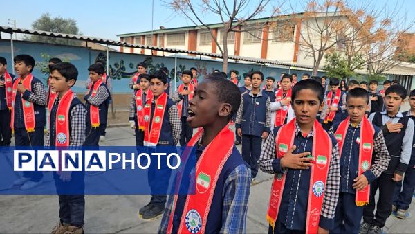 همایش وطن یار در دبستان حضرت علی اصغر گرگان 