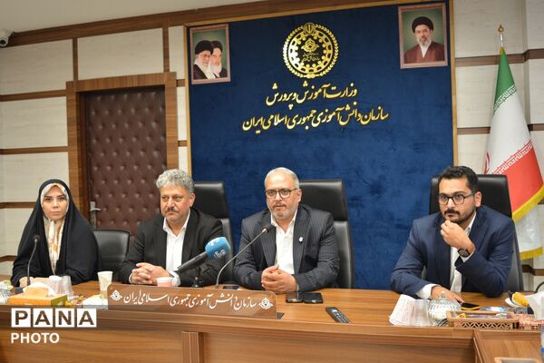 روز خبرنگار با حضور وزیر آموزش و پرورش