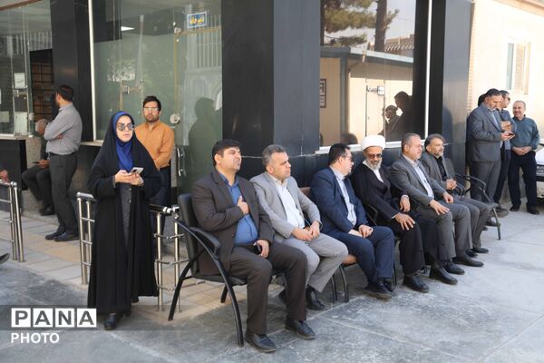کاروان تجهیزات آموزشی و کارگاهی نوسازی مدارس خراسان شمالی 
