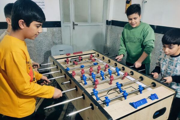 اعتکاف دانش آموزی در مسجد حضرت ابوالفضل قیامدشت