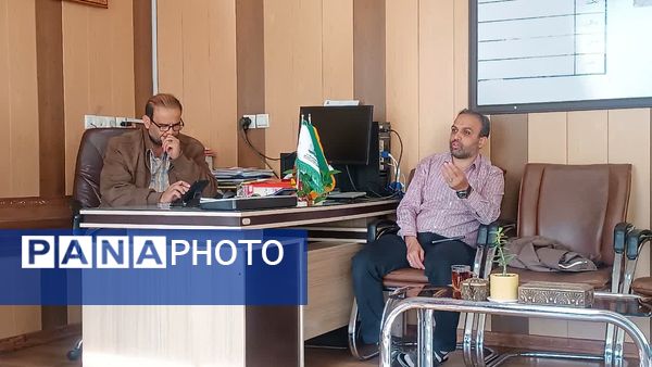 اولین جلسه  شورای دانش‌آموزی دبیرستان شاهد ابوذر غفاری 