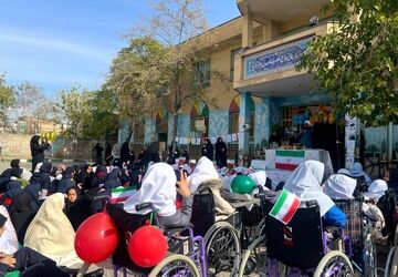 گرامیداشت 13 آبان در مدارس وحدتی مرادزاده و باشی‌زاده و مدرسه چندمعلولیتی کوشا