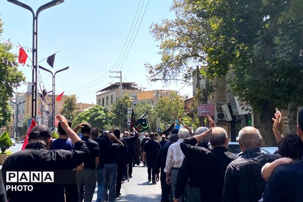 راهپیمایی جاماندگان اربعین با حضور پرشور مردم پیشوا