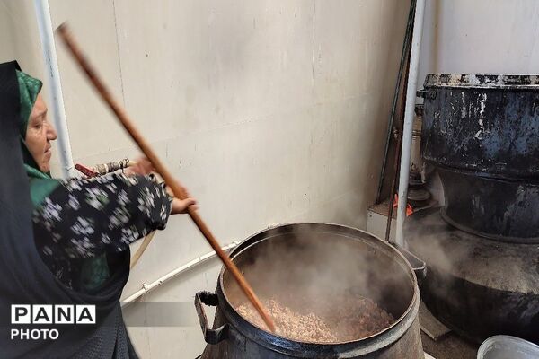 هئیت عزاداری مسجد جامع شهربار نیشابور در روز تاسوعای حسینی 