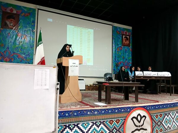 انتخابات مجلس دانش‌آموزی دختران ابرکوه