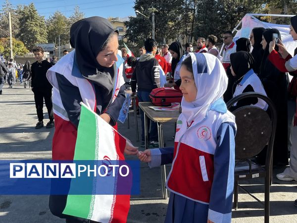 برگزاری راهپیمایی ۱۳ آبان ماه در تویسرکان