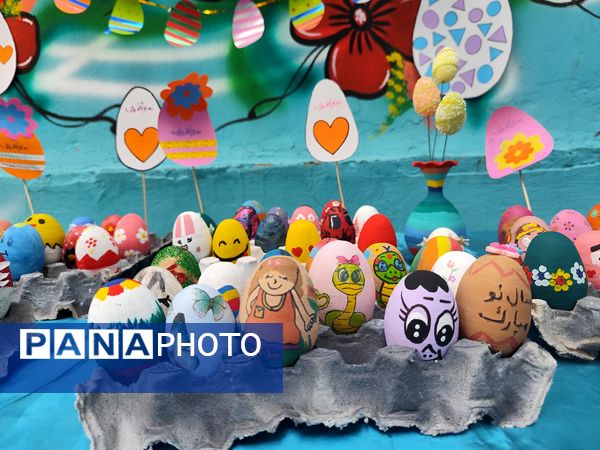 برگزاری جشنواره تخم مرغ رنگی در آموزشگاه دخترانه سارا،ملارد