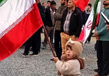 رژه خودرویی با شکوه مردم شهرستان سامان