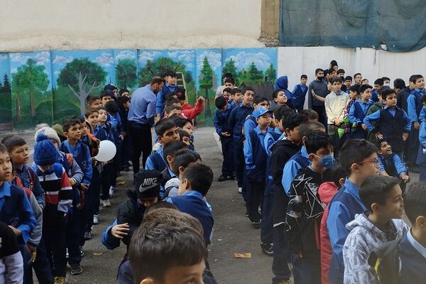 گرامیداشت هفته نیروی انتظامی در مدارس رودهن 