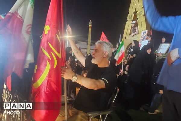تشییع پیکر خلبان شهید مجید کاظمی در شیراز