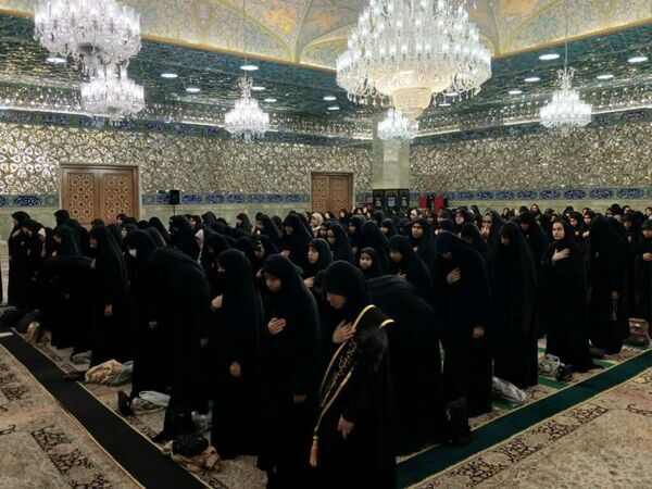 محفل هفتگی هیات «معصومانه» با حضور دختران دبیرستانی در قم