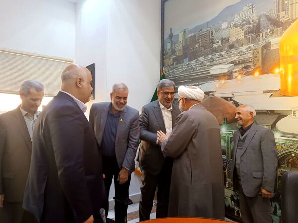 نشست هم‌اندیشی مدیران آموزشی و حوزه مدرسه‌سازی مشهد