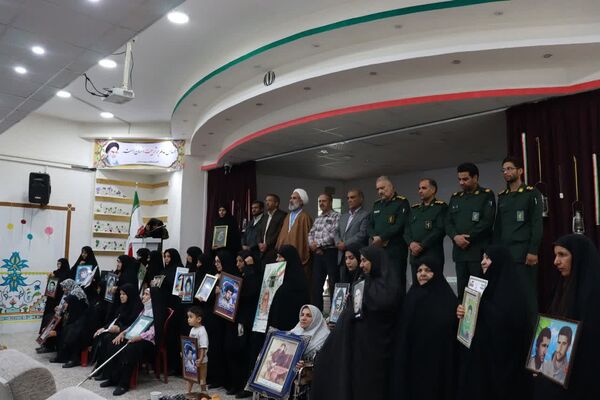 همایش مادران پرچم دار در شهرستان خلیل‌آباد 