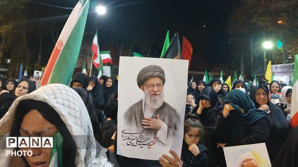 مراسم اربعین قائد امت اسلامی درخرم آباد