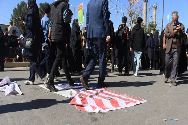 راهپیمایی 13 آبان در کرمان