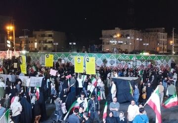 حضور کاروان اقتدار در میدان جمهوری 
