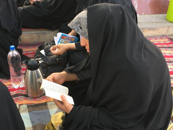 برپایی مراسم دعای عرفه در گلستان شهدای اصفهان
