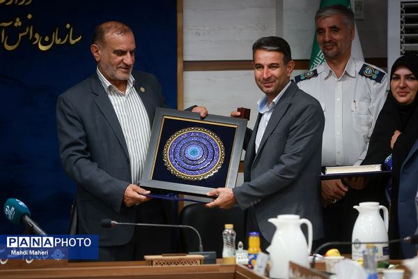 حضور وزیر آموزش و پرورش در دومین روز نشست مدیران سازمان دانش‌آموزی کشور