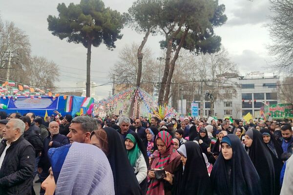 حضور گسترده مردم شهرستان شهید پرور شهرستان شهریار در راهپیمایی ۲۲ بهمن