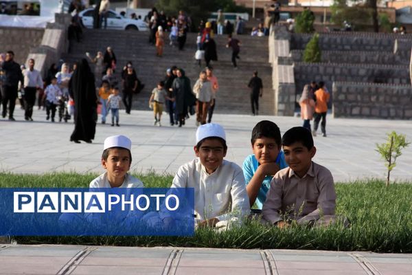 برنامه تلویزیونی محفل قرآنی خــادم الرضــا