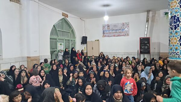 جشن میلاد امام زمان(عج) و گرامیداشت دهه فجر در مسجد بقیة الله شوراب صغیر