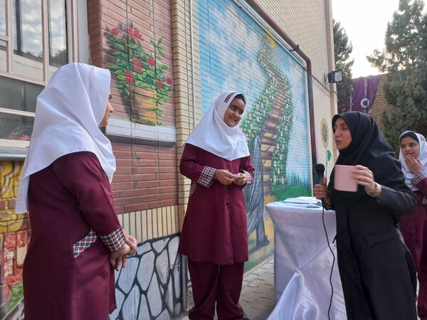جلسه توجیهی  سفیران سلامت دبستان دخترانه شطیطه۲