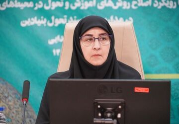 ادای دین معاون آموزش ابتدایی وزیر آموزش و پرورش به دانش‌آموزان شهید