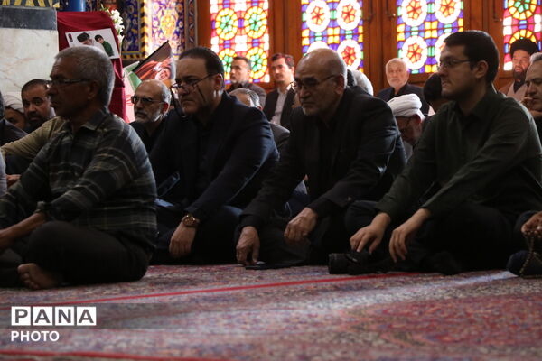 بزرگداشت رهبر شهید ایران در مسجد حظیره استان یزد