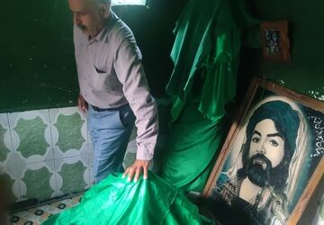 عزاداری خودرویی شهادت امام رضا(ع) از رضوان تا قدمگاه امام رضا(ع) در لاور