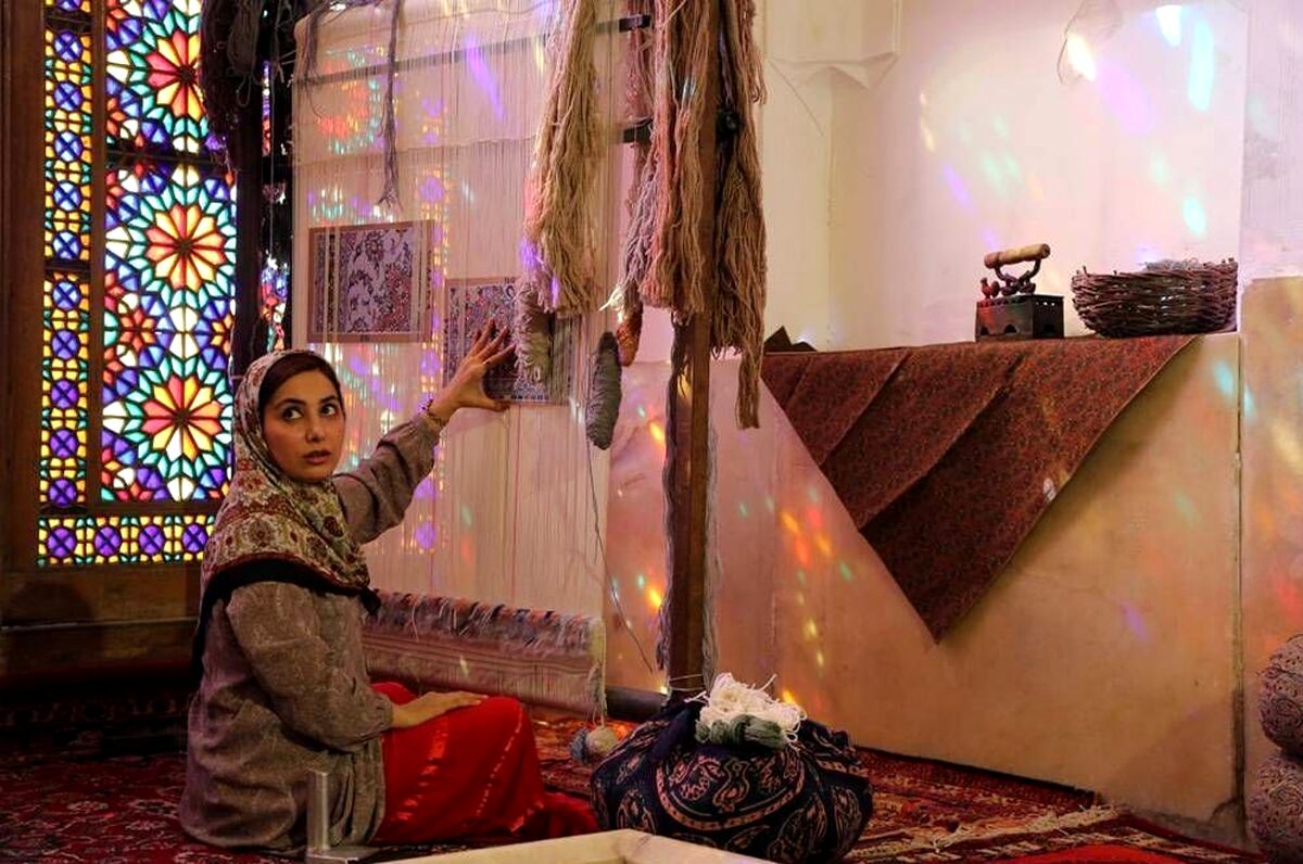 ایساتیس یک پدیدار شناسی پست مدرن 