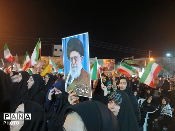 خیزش فاخر فرهنگیان و دانش آموزان کردکوی