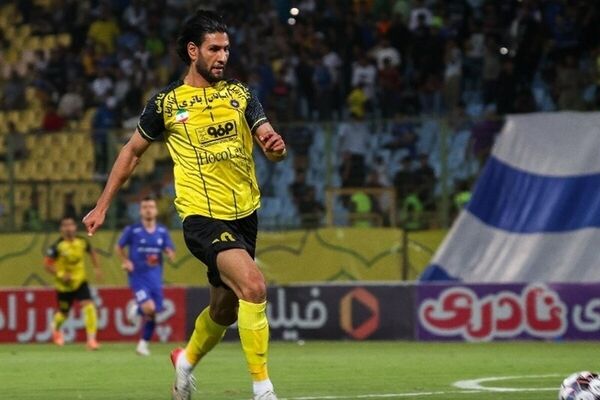 علیاری از سپاهان جدا شد