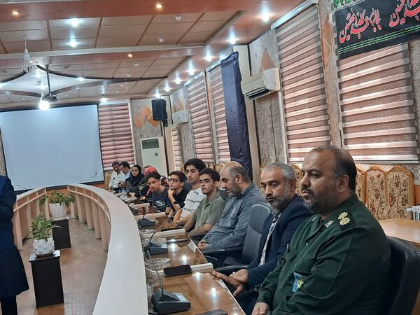 تجلیل از افتخار آفرینان مسابقات جهانی رباتیک در فریدونکنار 