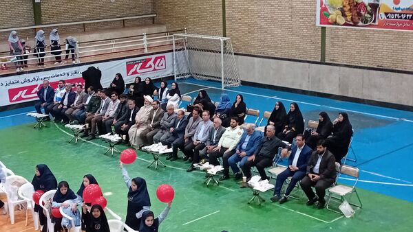 آیین تجلیل از خانواه شهدا در پروژه مهر ناحیه ۲ مشهد