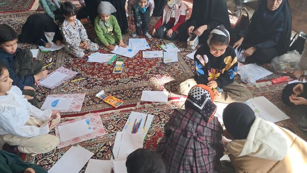 برپایی غرفه کودک در نمازجمعه کاشمر