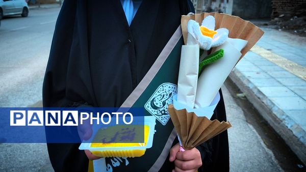 اجرای گروه سرود"هیئت دختران طوبی"در موکب های سطح شهرستان بام و صفی آباد 
