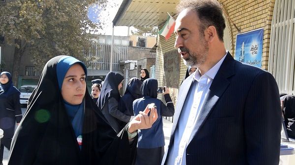 مدرسه،‌ تمرینی برای زندگی اجتماعی است