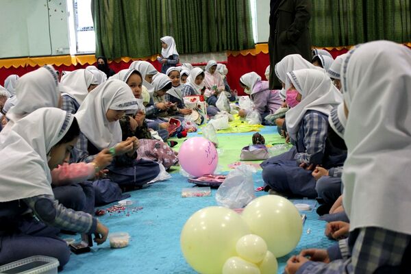 آغاز مسابقات فرهنگی‌هنری «امید فردا» در مدرسه زنده‌یاد عباس قمصری ورامین