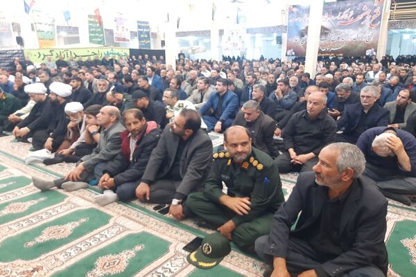 آیت الله رئیسی خدمتگزاری مخلص وصمیمی برای مردم بود