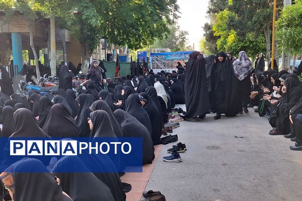 برگزاری یادواره شهدا در گلزار شهدای شیراز