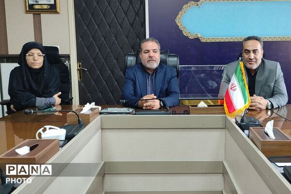 جلسه هماهنگی خبرنگاران پانا ناحیه دو شهرری جهت پوشش خبری مراسم وداع و تشیع رهبر شهید انقلاب