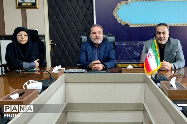 جلسه هماهنگی خبرنگاران پانا ناحیه دو شهرری جهت پوشش خبری مراسم وداع و تشیع رهبر شهید انقلاب